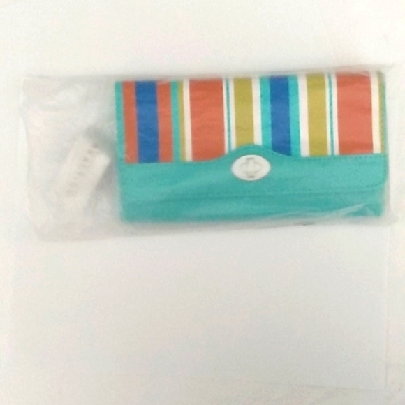 KENNETH COLE REACTION TEAL MULTI COMPARTMENT WALLET NWT - Picture 9 of 11